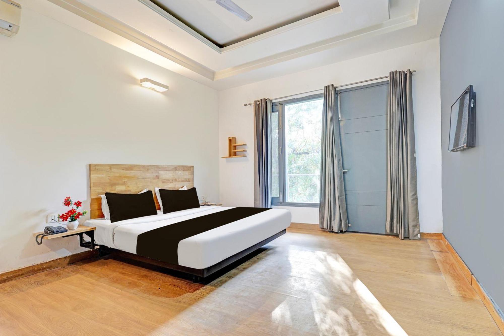 Townhouse Sector 49 Sohna Road Hotel คูร์เคาน์ ภายนอก รูปภาพ